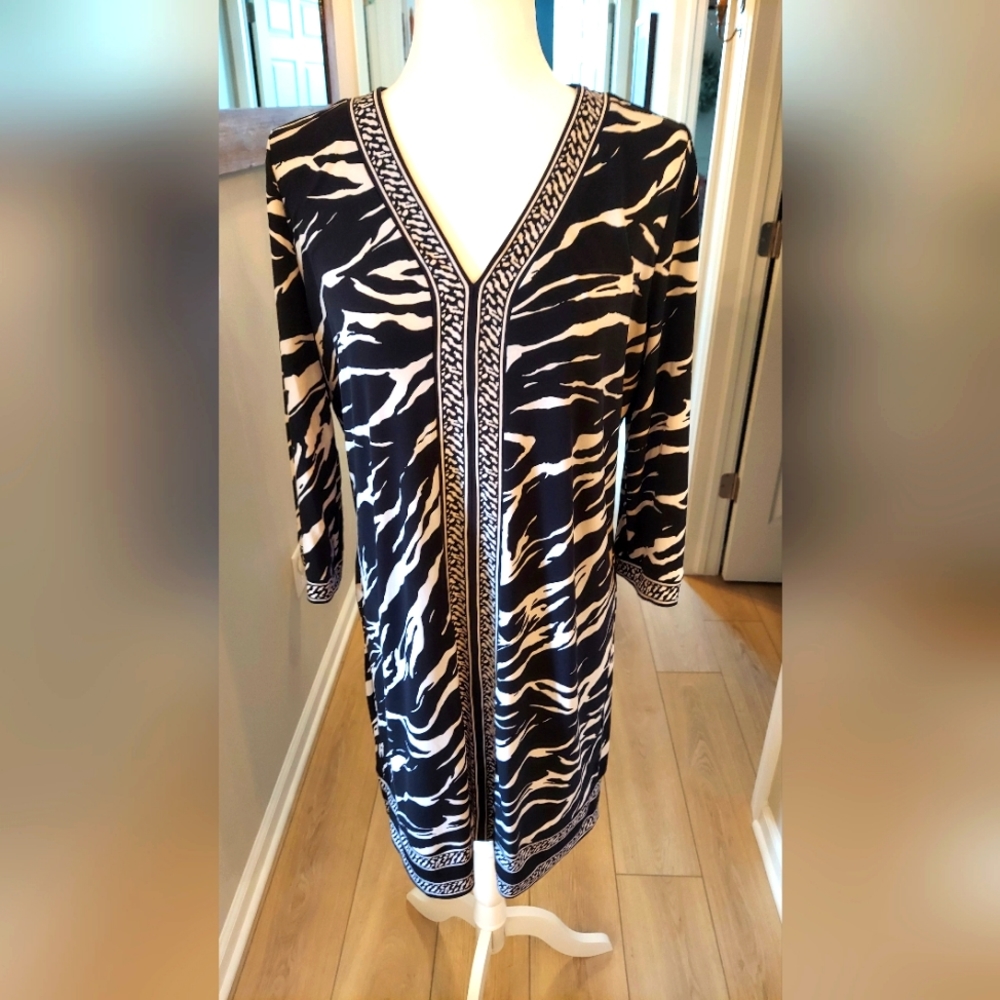3/4 sleeve dress